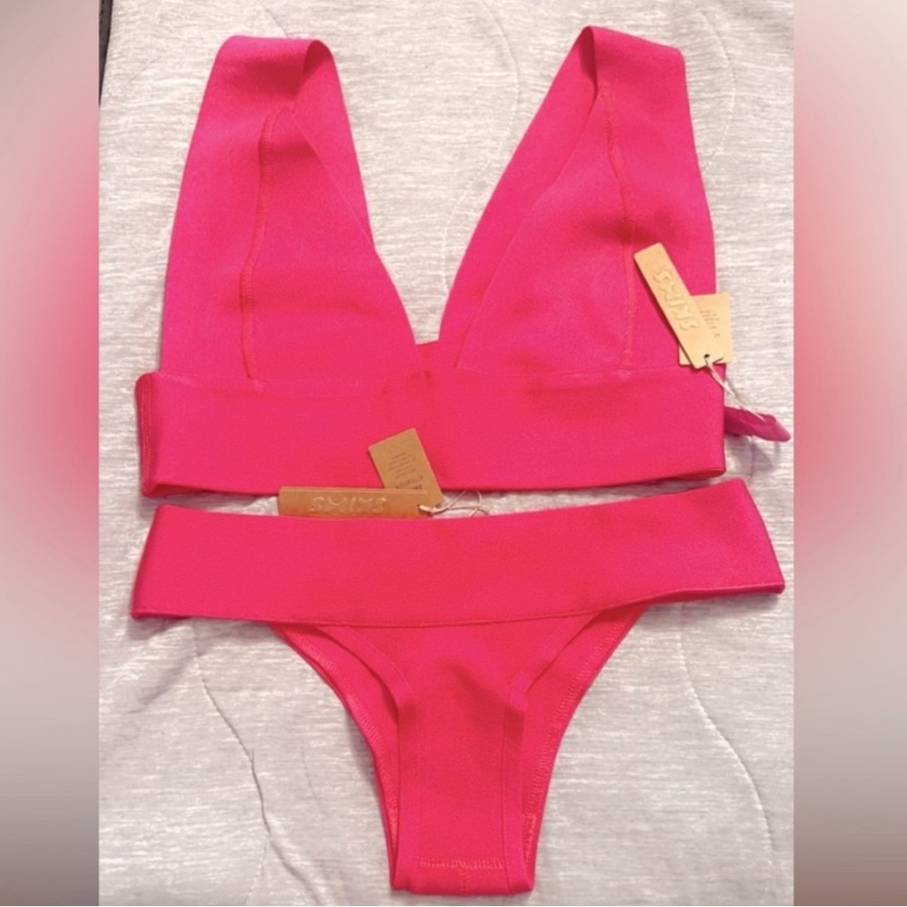 SKIMS Magenta Knit Bikini Set
